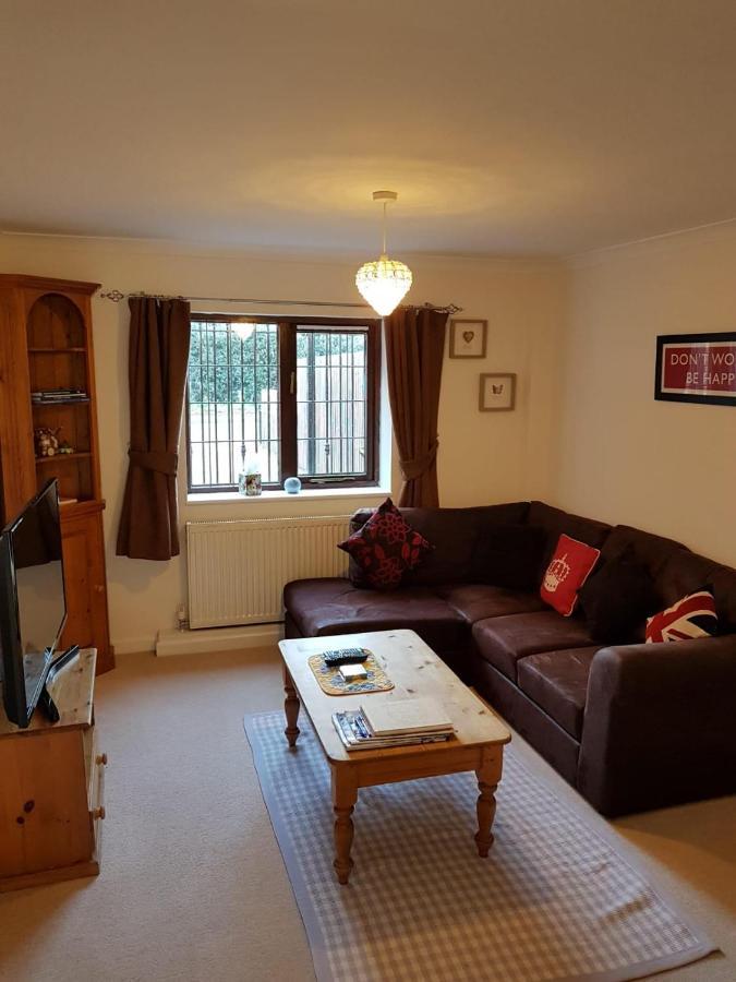 Binfield Annexe Villa Bracknell Eksteriør billede