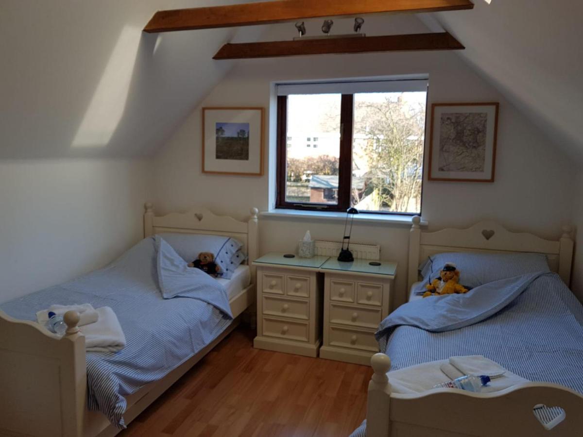 Binfield Annexe Villa Bracknell Eksteriør billede